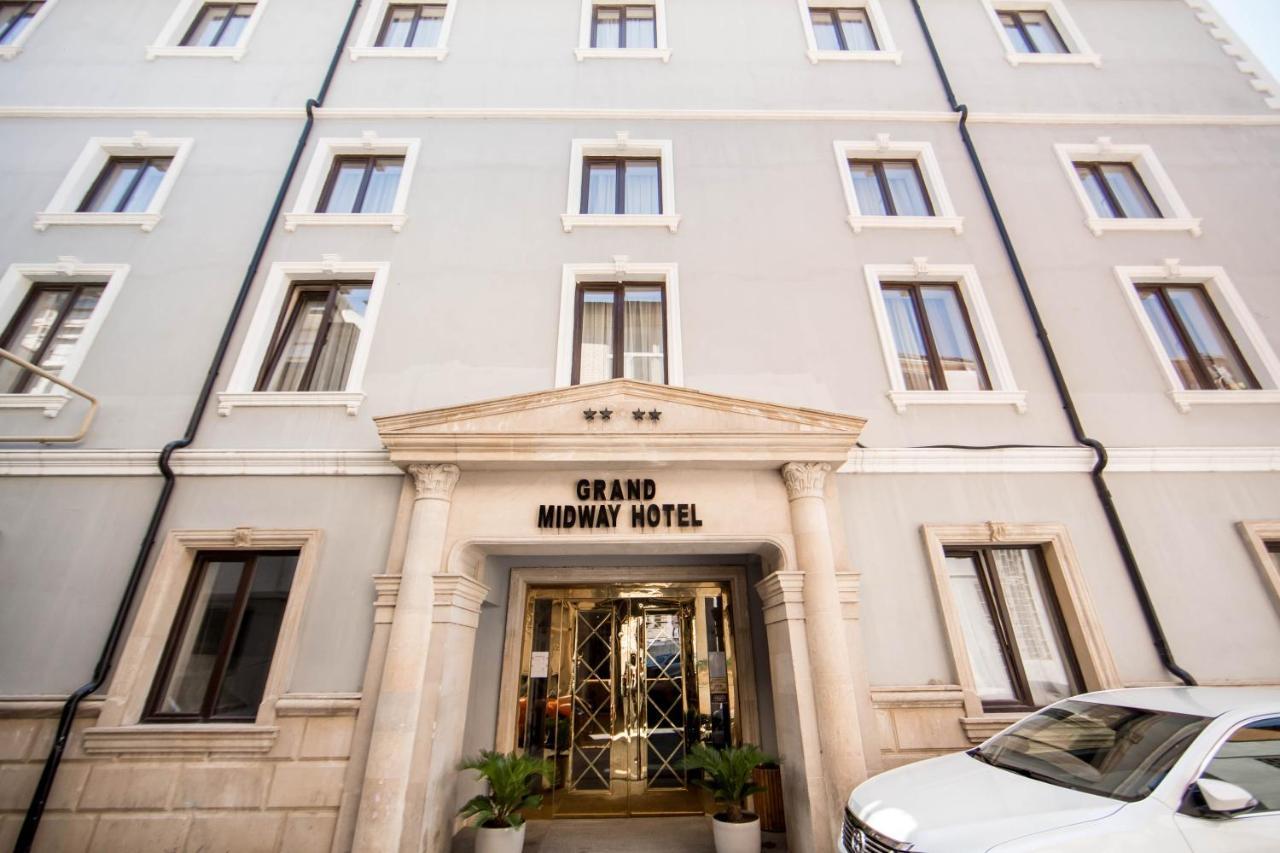 Grand Midway Hotel Baku Exterior photo